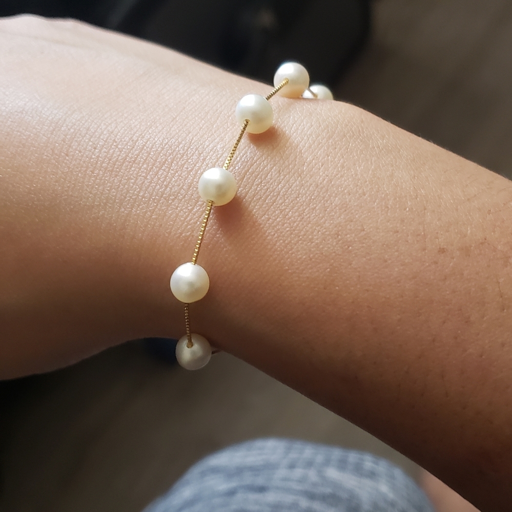 14k gold pearl bracelet